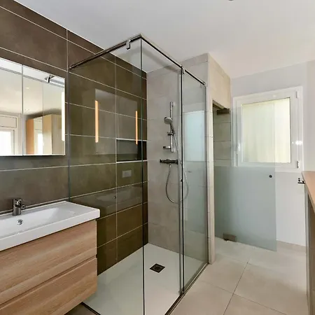 Apartment Ref-ali52 Roses